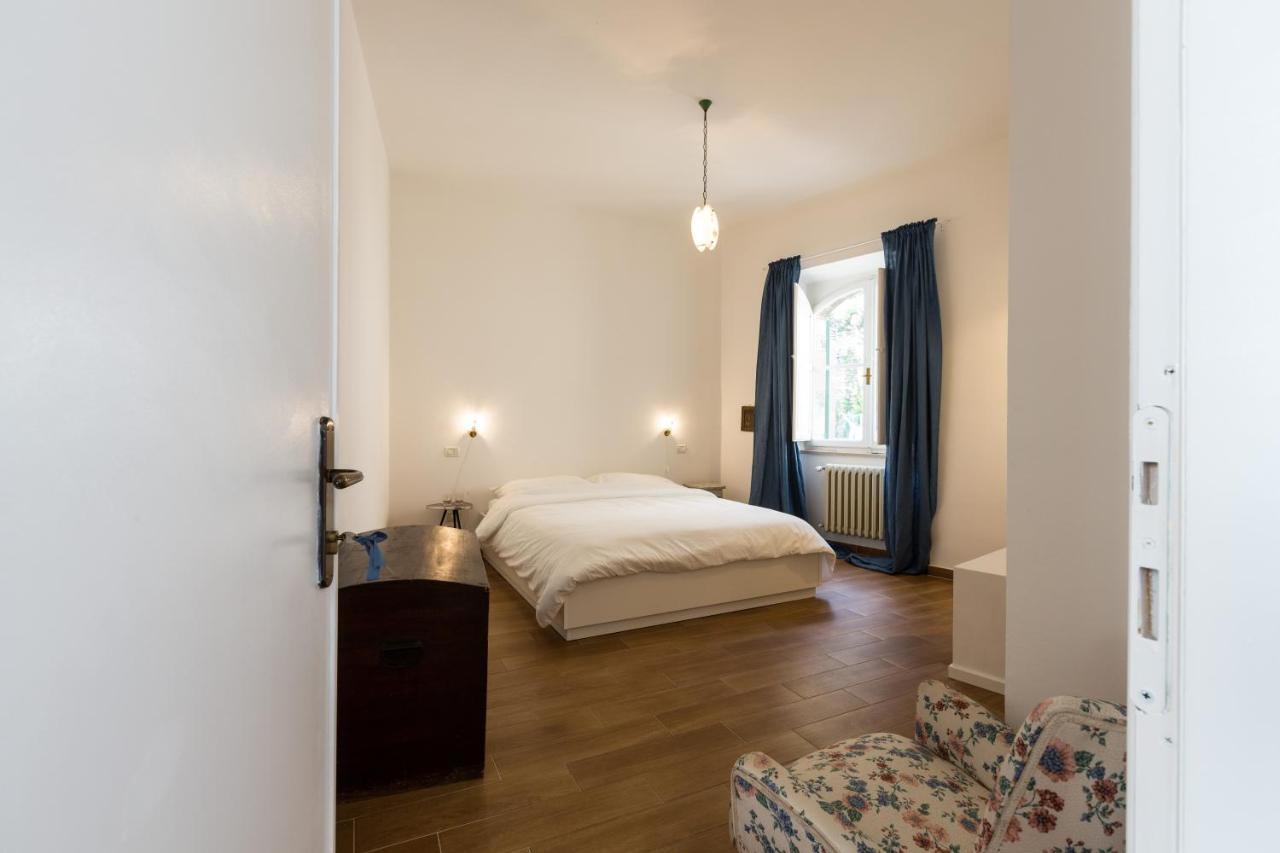 Room En Suite La Corte Ασίζη Εξωτερικό φωτογραφία