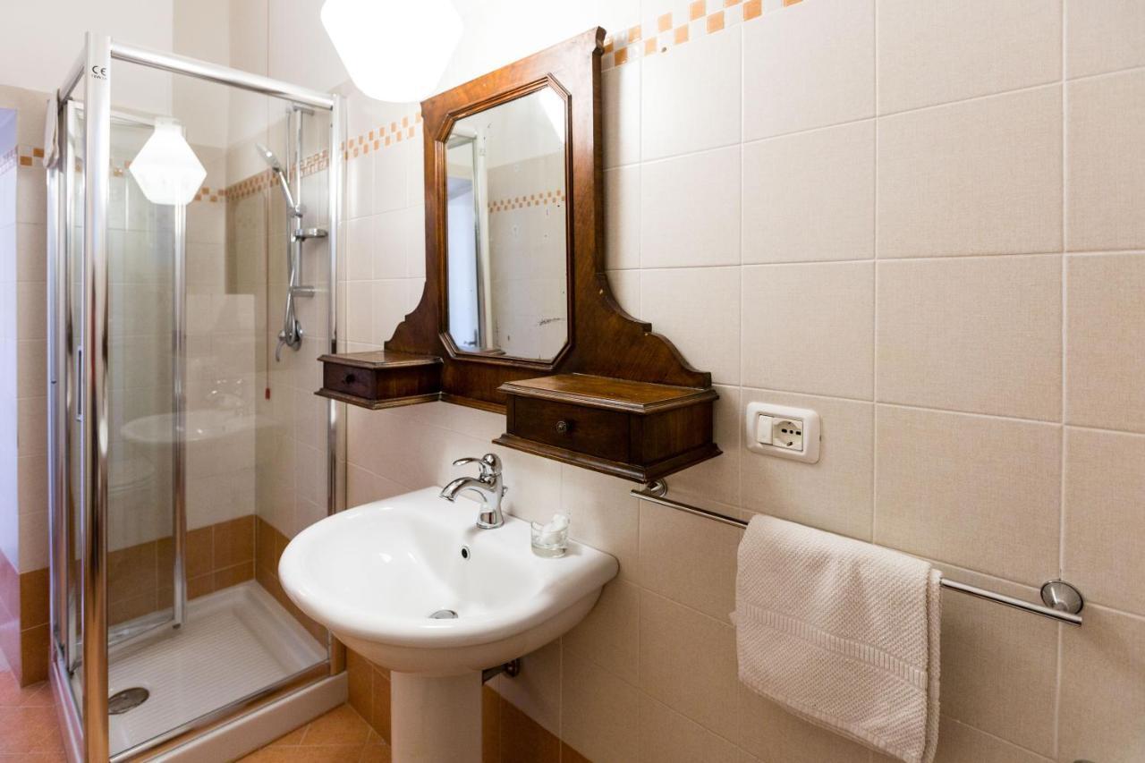 Room En Suite La Corte Ασίζη Εξωτερικό φωτογραφία
